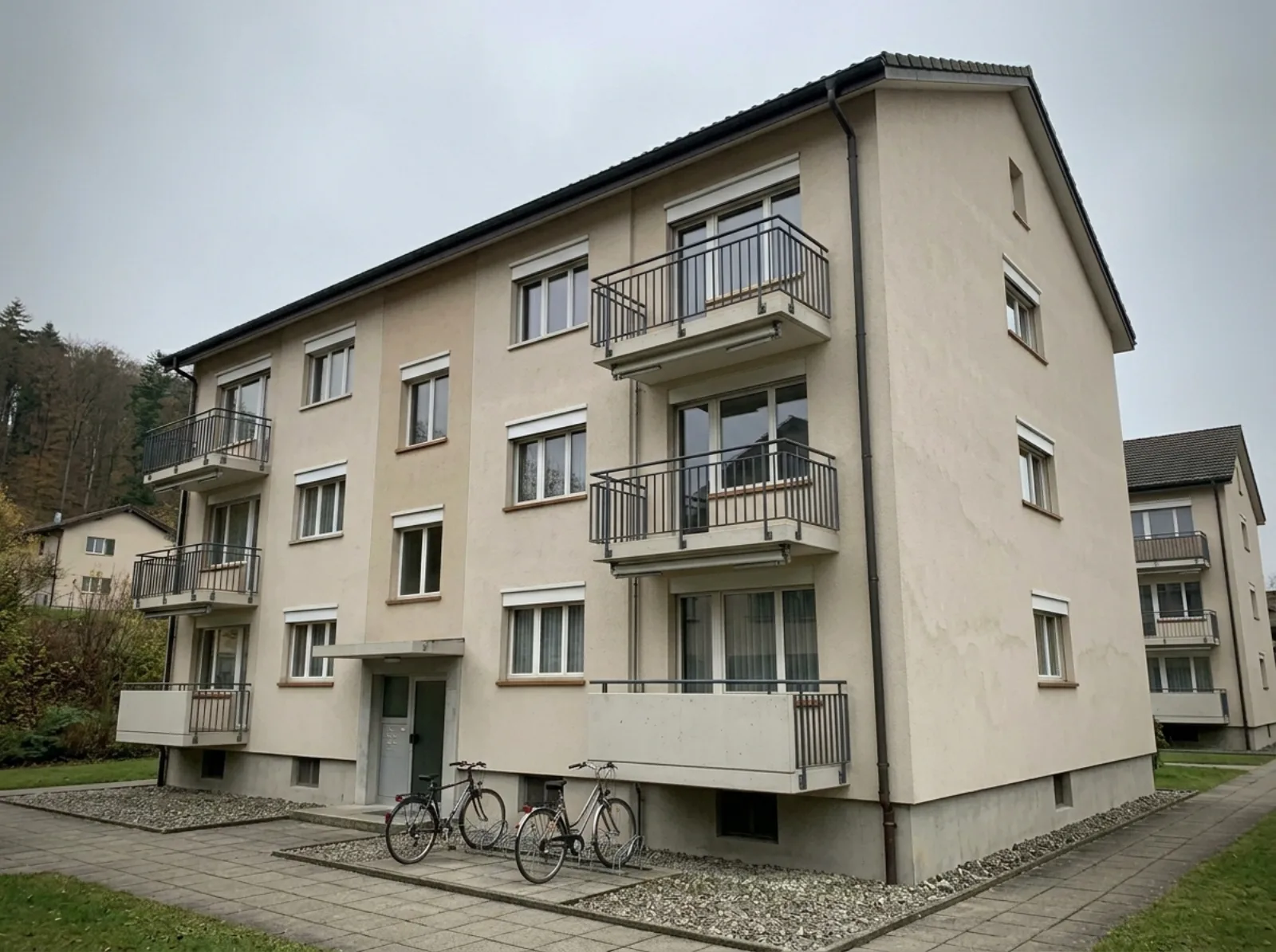 Fassade nach professioneller Reinigung durch Caretaker Facility Management