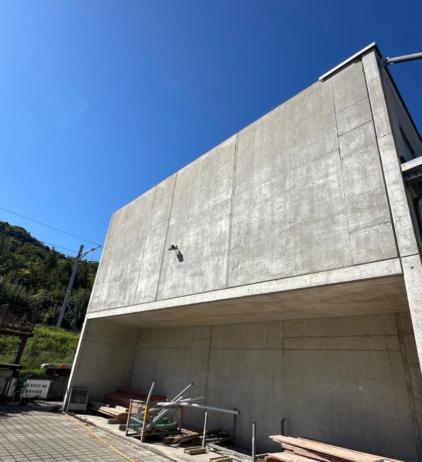 Sauberes Treppenhaus nach Umzugsreinigung mit Abnahmegarantie – Caretaker FM